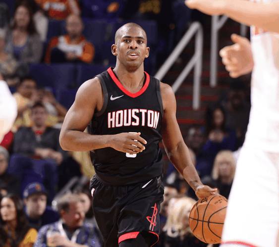 传闻：曼联和米兰球探现场考察18岁雷恩高中锋梅特（据称曼联与米兰派球探现场考察雷恩18岁中锋梅特）