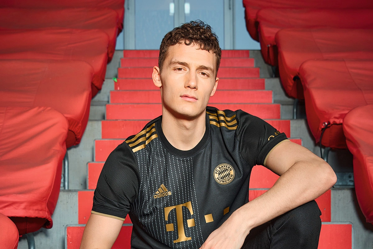 奎因连续3场20+，本届新秀中除克尼佩尔（2次）外第二人（奎因连砍3场20+，本届新秀中仅次克尼佩尔（2次），为第二人）