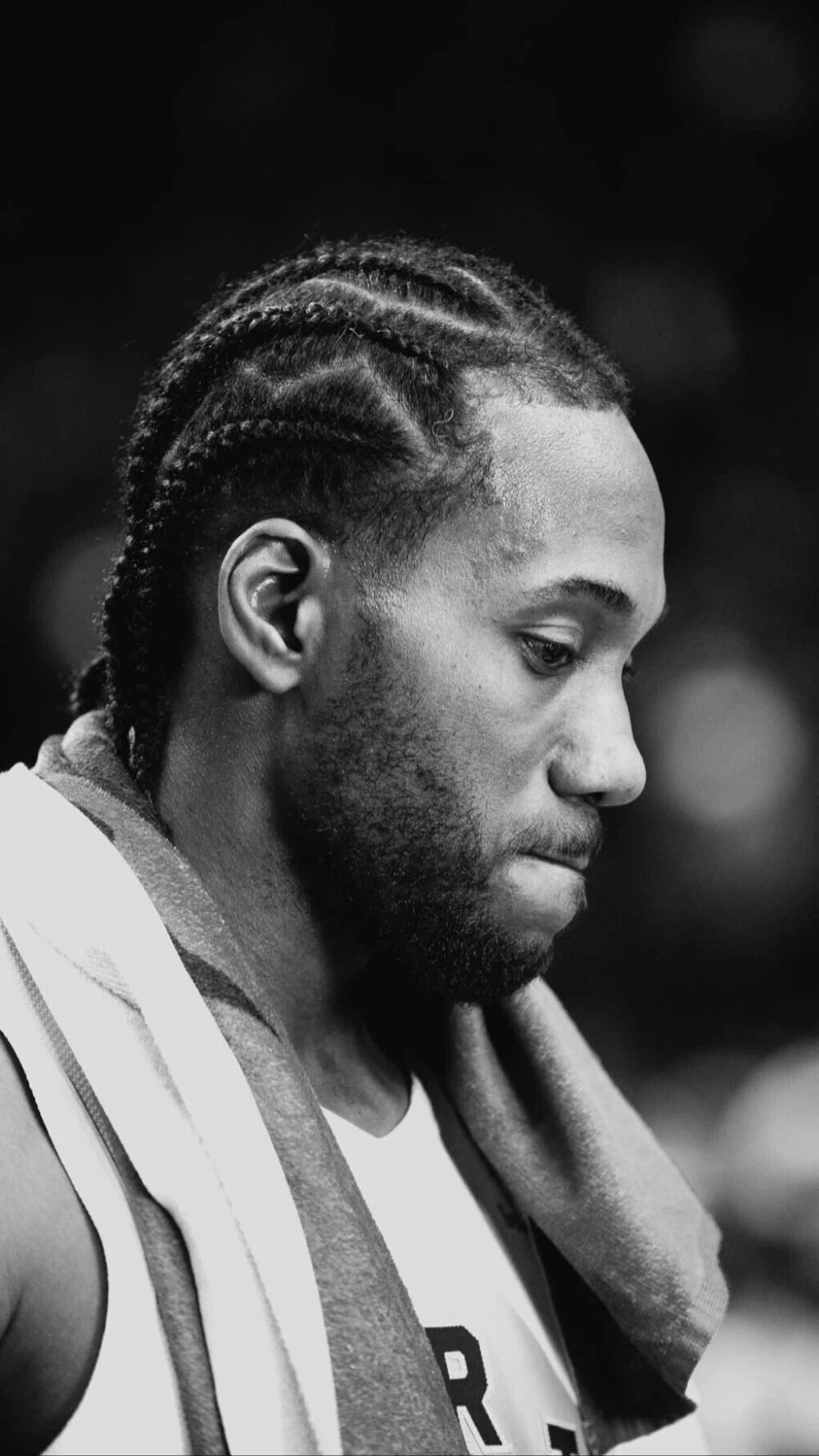 门将连续零封，稳定球队防线（门将连场零失球，稳固球队后防）