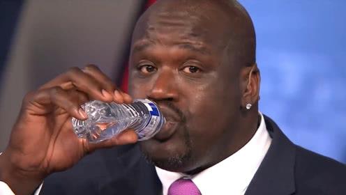 兰德尔高效表现，独揽21分5板3助3断（兰德尔状态火热：砍下21分5篮板3助攻3抢断）