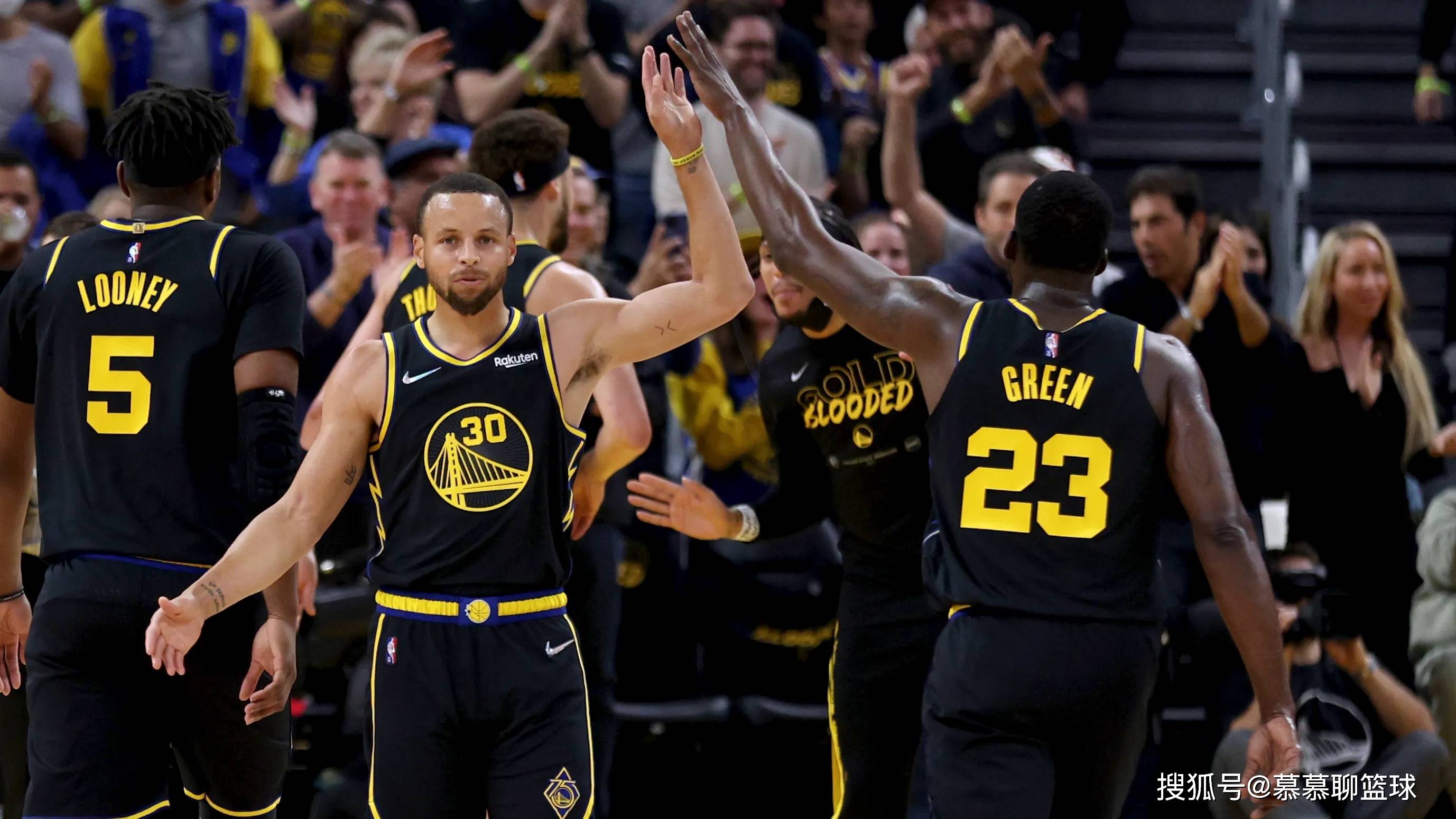 TA：皇马球星团队深度介入更衣室，阿隆索管理面临额外挑战（TA：皇马巨星随行团队深度干预更衣室，阿隆索执教面临新增难题）