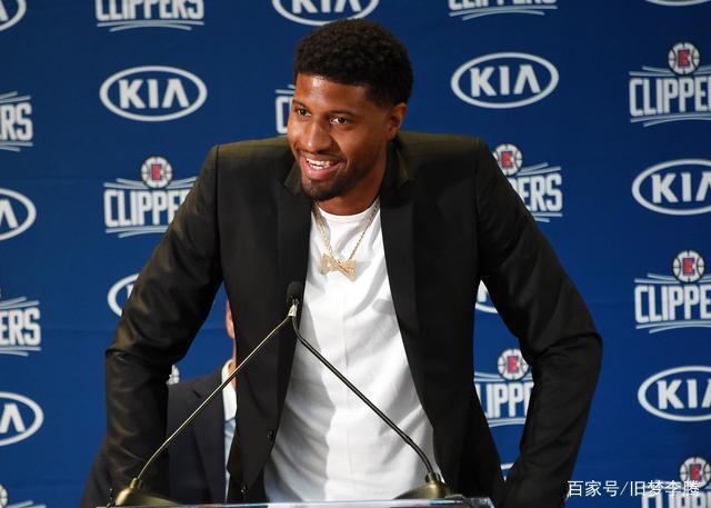 泰晤士：埃弗顿2700万镑报价迪布林被拒，考虑提高报价（泰晤士报：埃弗顿2700万英镑求购迪布林遭拒，或提高出价）