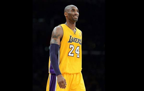 他站在角落，却决定了胜负（角落中的他，改写胜负）