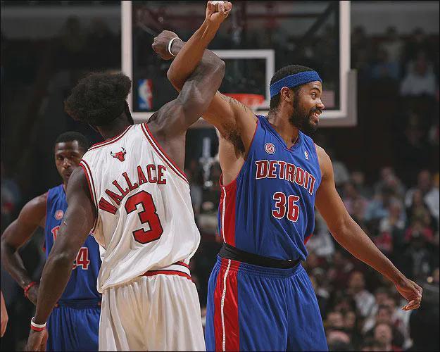 NBA新秀观察：状元秀首场表现,（NBA新秀速递：状元首秀表现解析）