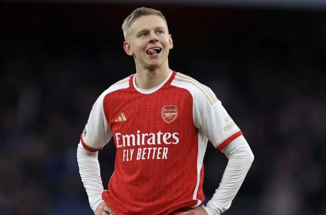 韦世豪比赛中与酒井高德发生口角（赛中韦世豪与酒井高德发生言语冲突）